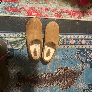 UGG Chestnut Cottage Suede Shearling Clog